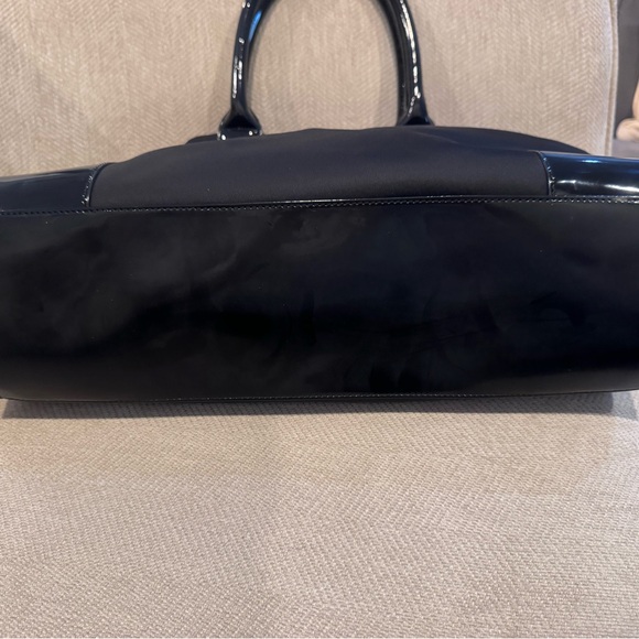 Tory Burch Black Tote with Glossy Logo - Picture 8 of 13
